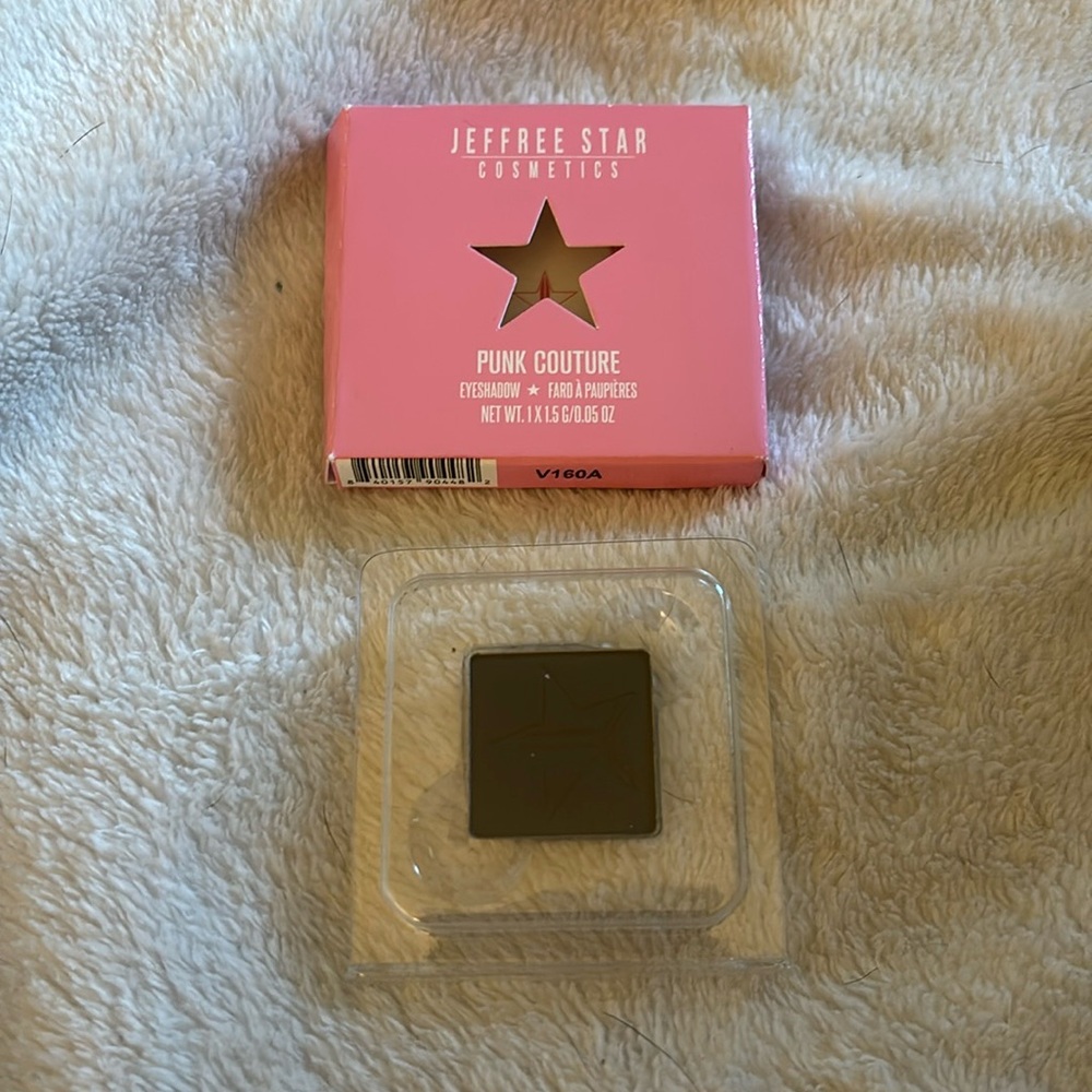 Jeffree Star eyeshadow